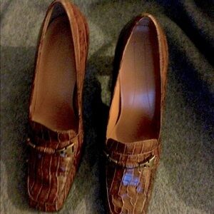 Bandolino, 8 1/2 Med, 3” heel, animal look high heels. Last call on these.